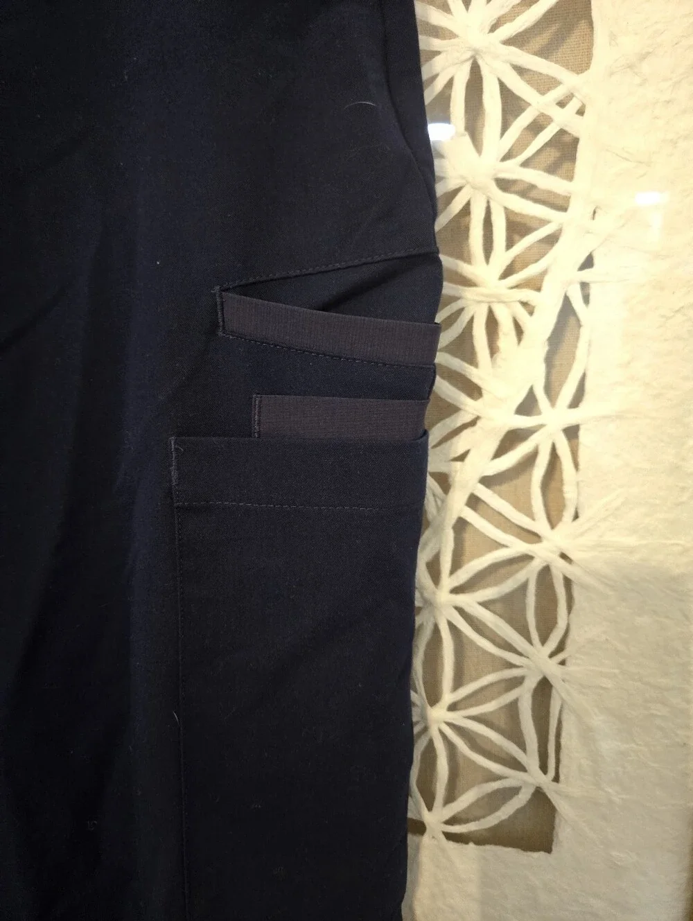 FIGS Men's Double Duty Tansen Jogger Sz L Navy Cargo 10 Pocket Scrubs RARE